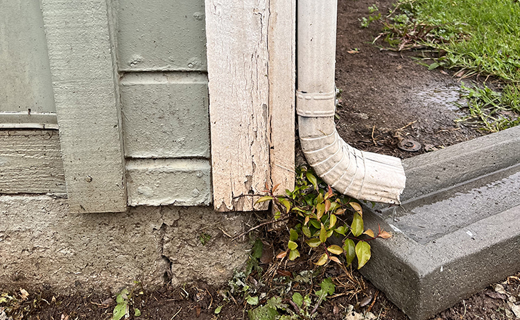 Wood Ground Contact Failure